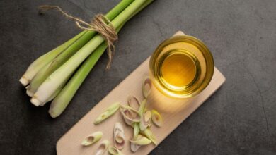 Lemongrass Essential Oil Uses and Benefits